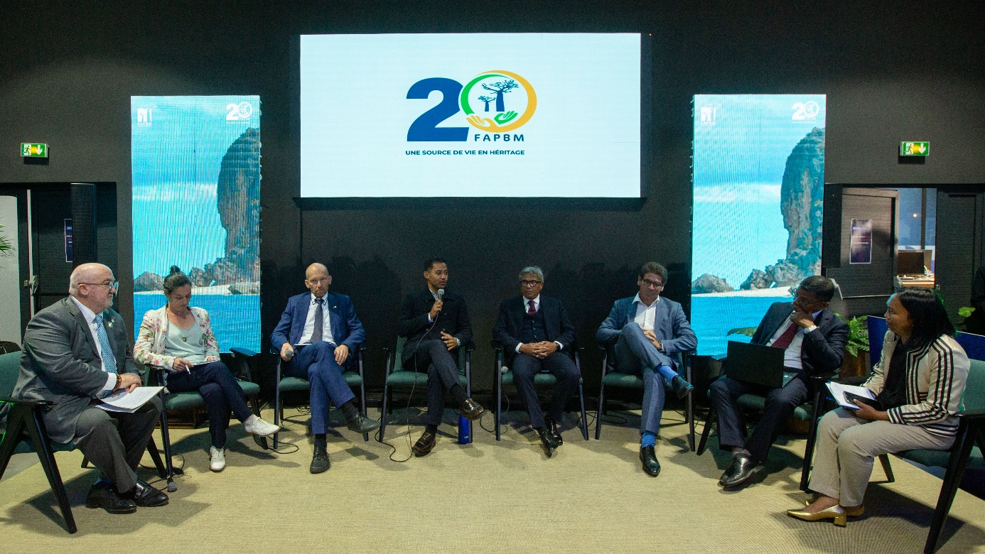 Conference marking 20 years of funding from FAPBM, 2025