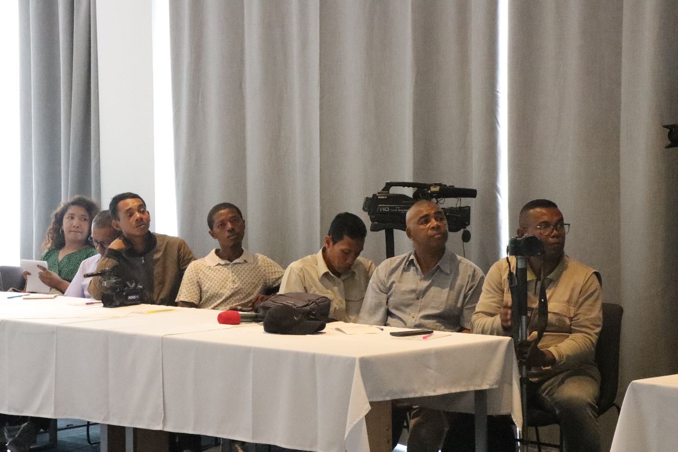 Journalistes présents lors du lancement de la 3ème édition de Médias #PourLesAiresProtégées, 2025